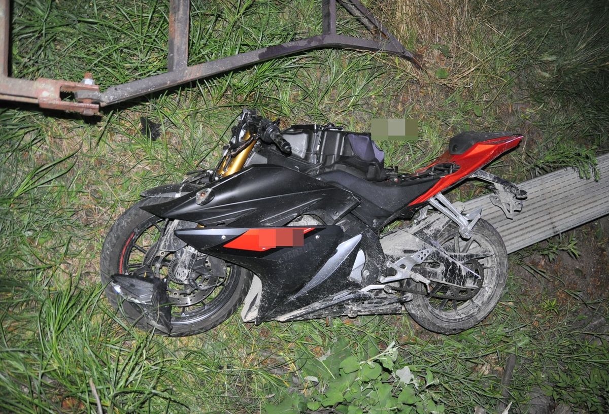 pijany motocyklista uderzył w wóz w Łukowej