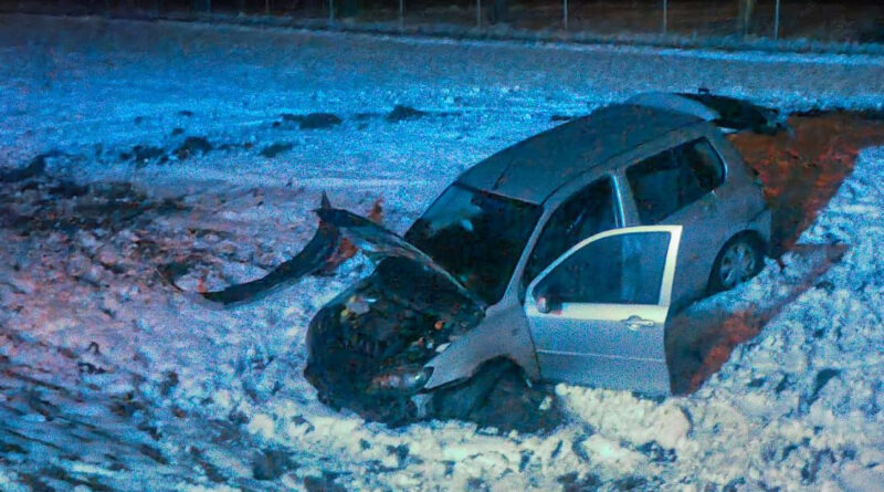 Groźny wypadek na ekspresówce. 22-latek zasnął za kierownicą