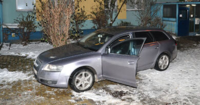 17-latek uciekał przed policją kradzionym Audi
