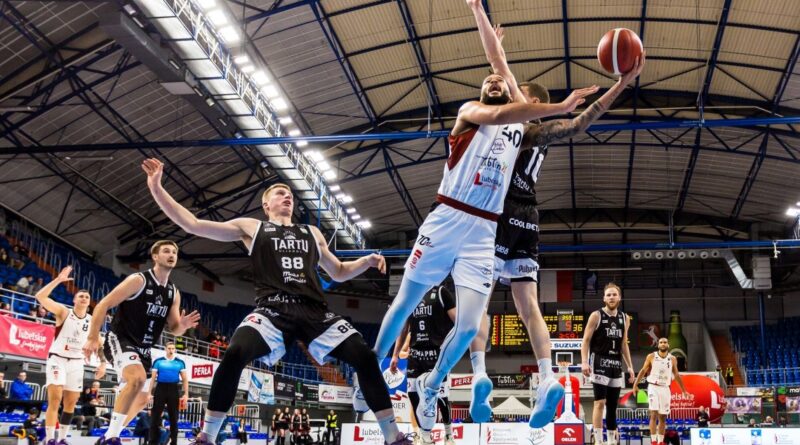 W trzecim domowym meczu obecnego sezonu European North Basketball League, Polski Cukier Start Lublin pokonał w hali Globus estoński Tartu Ülikool Maks & Moorits