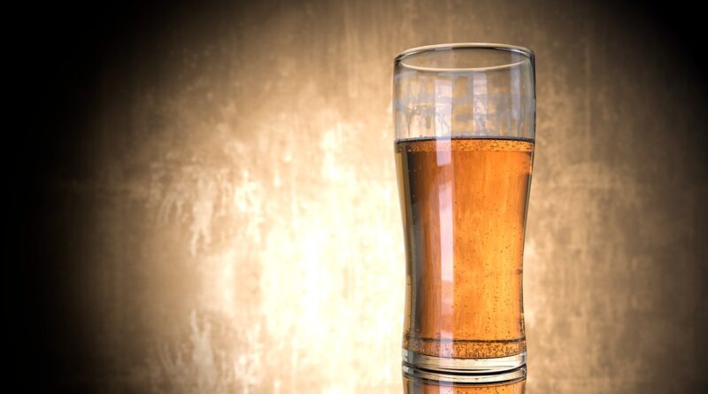 Po trudnym 2023 roku branża piwowarska oczekuje ożywienia na rynku piwa. Od kilku lat udział w sprzedaży zwiększa piwo bezalkoholowe