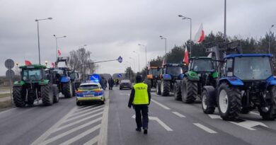 Trwa ogólnopolski protest rolników. W środę (21 lutego) w woj. lubelskim blokady stanęły w 8 miejscach.