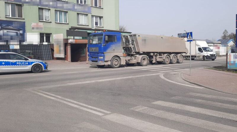 Chełm. Nie żyje 71-latek potrącony przez samochód ciężarowy