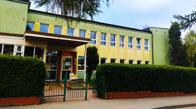 Przy ul. Poturzyńskiej na lubelskim Czechowie, obok dziennego ośrodka dla młodzieży, powstaje Centrum Opiekuńczo-Mieszkalne