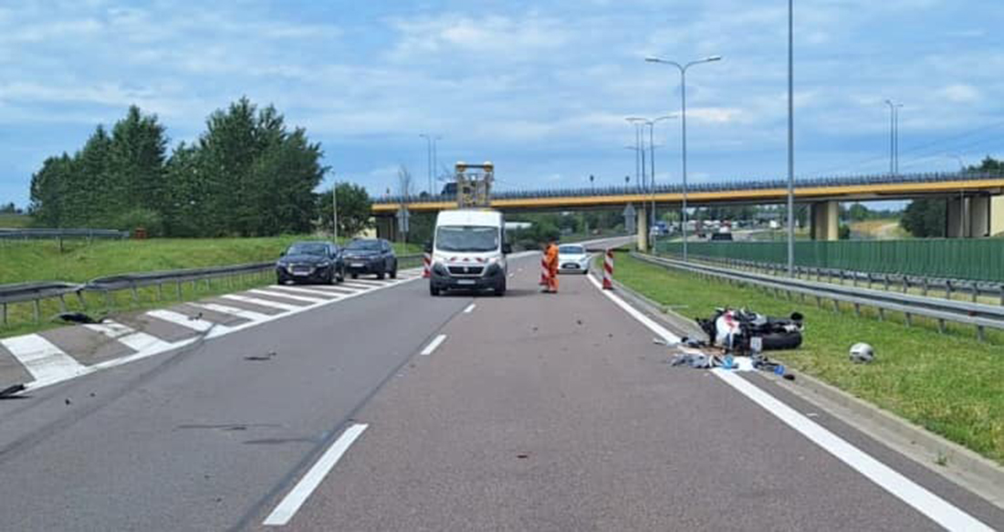 Wypadek na ekspresówce w pobliżu węzła Kurów Zachód 