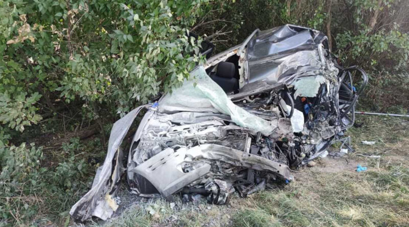 Śmiertelne zderzenie Toyoty z TIR-em w miejscowości Tytusin