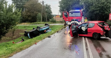 Niespokojna środa w gminie Spiczyn. Pięć aut rozbitych, trzy osoby w szpitalu