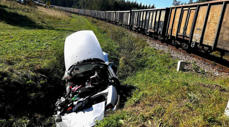 Tragedia na przejeździe kolejowym w gminie Izbica. Nie żyje 40-latka