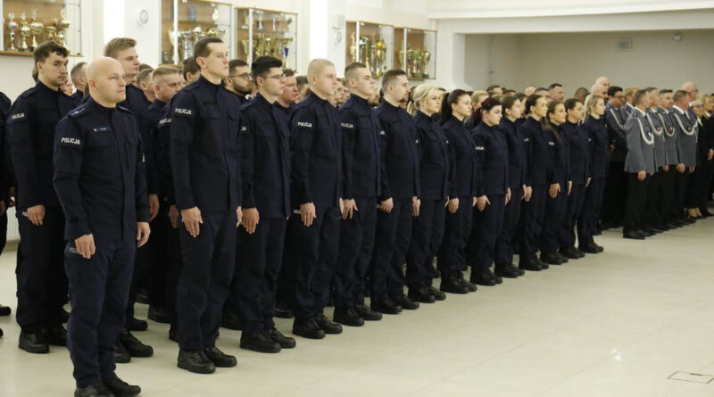 79 nowych policjantów zasiliło szeregi lubelskiej Policji