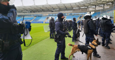 Policjanci szturmowali Arenę Lublin. Spokojnie, to tylko ćwiczenia