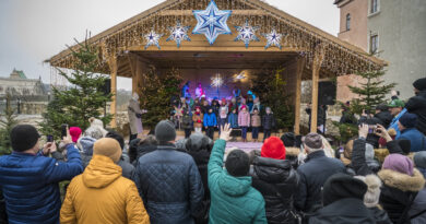 Świąteczny jarmark wraca na Rynek. Przed nami cztery dni atrakcji wokół Trybunału Koronnego