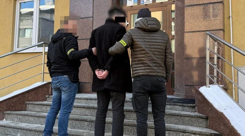Włamywał się do domów i plebanii. 30-latek w rękach policji
