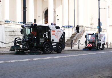 Wiosenne porządki w Lublinie. Drogowcy ruszyli ze sprzątaniem ulic po zimie