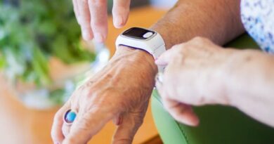 Kolejne opaski bezpieczeństwa trafią do lubelskich seniorów