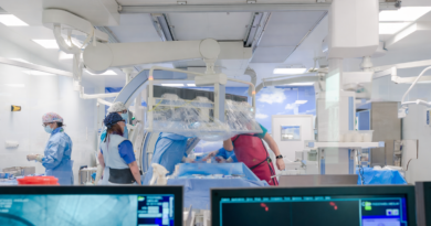 Cesarka i operacja mózgu w jednej sali. Lekarze z Lublina uratowali matkę i wcześniaka