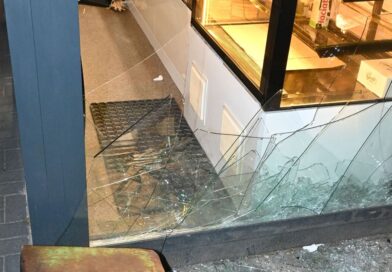 Włamał się do piekarni… żeby najeść się ciastek. Myślał, że jest we własnym domu