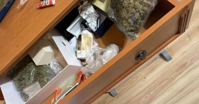 Blisko 4 kg narkotyków przejęte przez policję na lubelskim LSM-ie. 34-latek trafił do aresztu