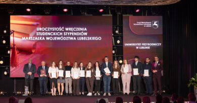 222 najlepszych studentów z Lubelskiego ze stypendiami marszałka