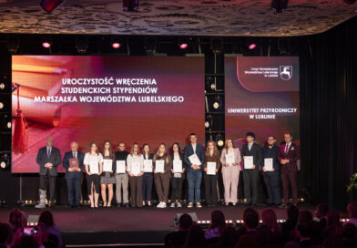 222 najlepszych studentów z Lubelskiego ze stypendiami marszałka