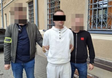 Zostawił auto na skrzyżowaniu i boso poszedł kraść paliwo. Miał 2 promile i dożywotni zakaz