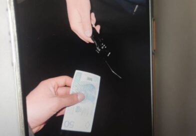 Pobili przechodnia pałką teleskopową dla 50 zł. 19-latek i jego nieletni kolega w rękach policji
