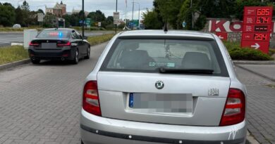 Chciał ścigać się z BMW. Nie wiedział, że za kierownicą siedzą policjanci