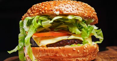 Po czym poznać burgera z prawdziwej wołowiny?