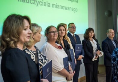 314 lubelskich nauczycieli z awansem. Są też nominacje dla dyrektorów