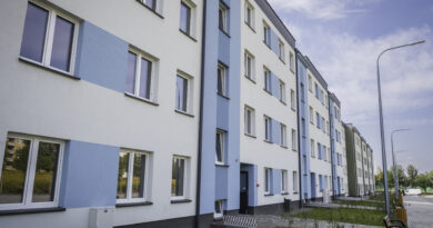 121 nowych mieszkań komunalnych w Lublinie. Pierwsze rodziny już dostały klucze