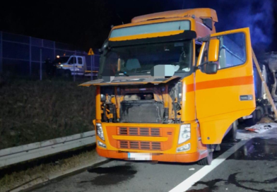 Tragiczny wypadek na obwodnicy Lublina. Nie żyje kierowca tira, dwie osoby w szpitalu